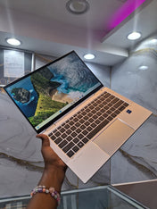 HP EliteBook x360 1030 G8 Notebook 11th Gen Intel Corei7 32GB RAM 256GB SSD Touchscreen