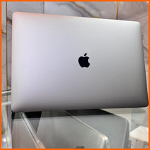 Apple MacBook Pro 16″ A2141, Intel Core i7, 16GB RAM, 512GB SSD, Radeon Pro 5300M 4GB