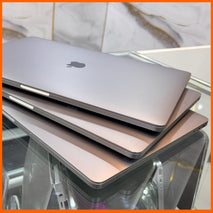 Apple MacBook Pro 16-inch 2019 Core i7 32GB RAM  512GB SSD  Retina Display Touch Bar.