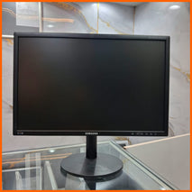 Samsung S22B420BW 22″ CCTV & Business Monitor  1680×1050  VGA + DVI.