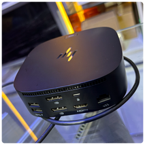 HP USB-C G5 Essential Docking Station.