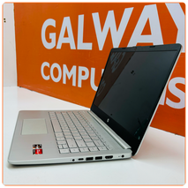 HP 14 AMD Ryzen 5 8GB RAM 512GB SSD 14” AMD Radeon Graphics Laptop