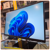 HP Z27n G2 QHD(2560 x 1440p) Monitor with USB-C Power (power & display input)