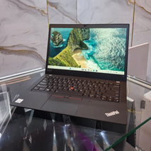 Lenovo ThinkPad P14s 10th Gen Intel Core i7 16GB RAM 256GB SSD 2GB Nvidia Quadro P520 Graphics Touch