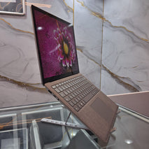 Microsoft Surface Laptop 5 1950 11th Gen Intel Core i7 16GB RAM 512 GB SSD Touchscreen