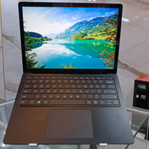 Microsoft Surface Laptop 3 Intel Core i7  10th 16GB RAM 256GB SSD Touchscreen