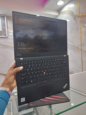 Lenovo ThinkPad T14s Gen 1 10th Gen Intel Core i5 16GB RAM 256GB SSD  Laptop