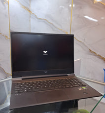 HP VICTUS Gaming Laptop 16-E0xxx AMD Ryzen 5 16